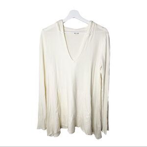 THREE DOTS Hooded Long Sleeve Knit V Neck Top